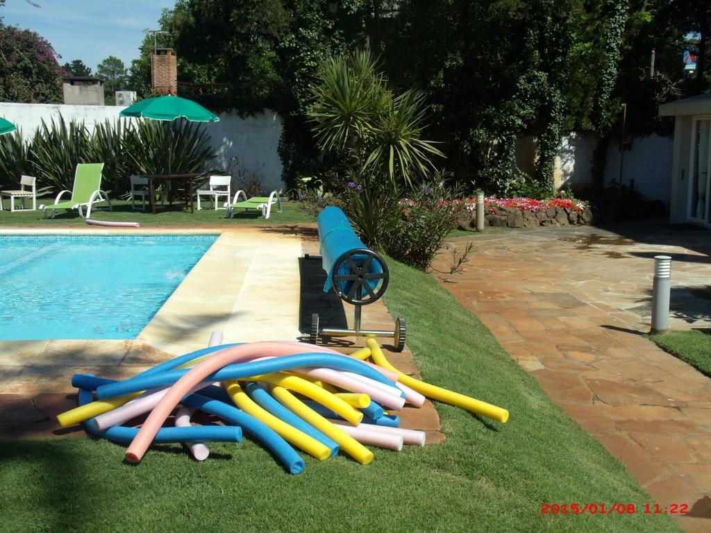 Hotel Puesta Del Sol Punta Ballena Bagian luar foto