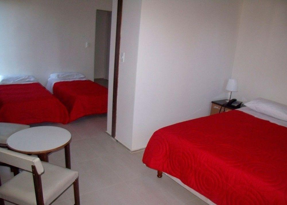 Hotel Puesta Del Sol Punta Ballena Bagian luar foto
