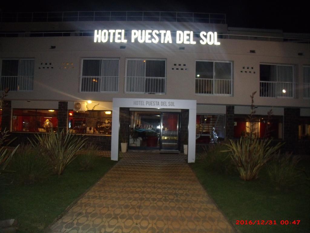 Hotel Puesta Del Sol Punta Ballena Bagian luar foto
